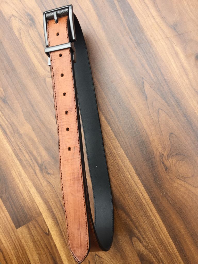 Genuine leather Reversible belt by the founder of Mooie Kraft